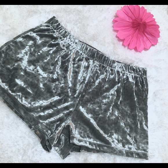 Forever 21 Pants - Forever 21 velvet shorts